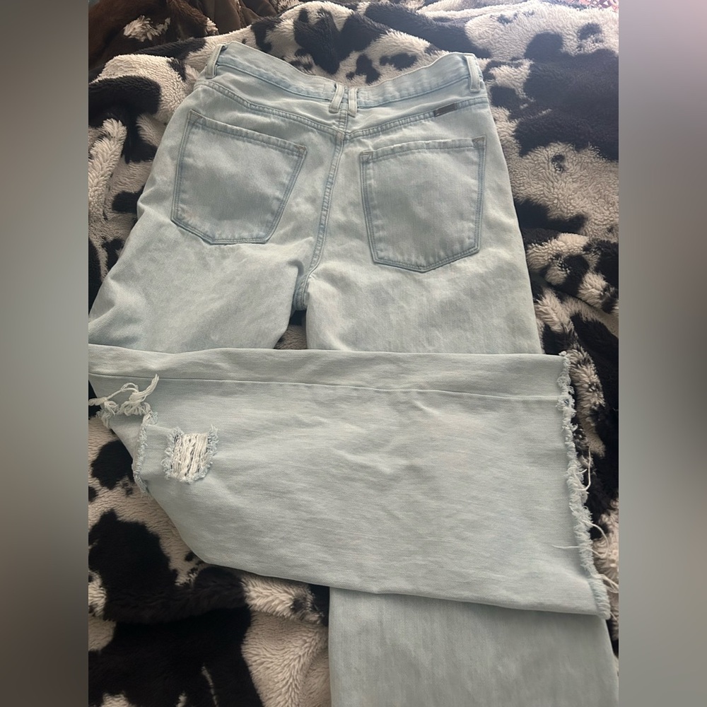 Wide-Leg Distressed KanCans